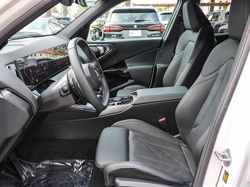 Certified 2026 BMW X3 xDrive30i w/ Convenience Package AWD/4WD image 16