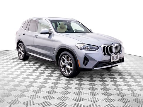 Used 2024 BMW X3 xDrive30i w/ Premium Package AWD/4WD image 8