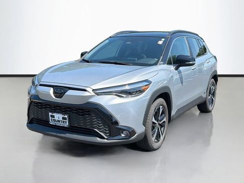 Used 2024 Toyota Corolla Cross AWD Hybrid w/ Convenience Package image 3