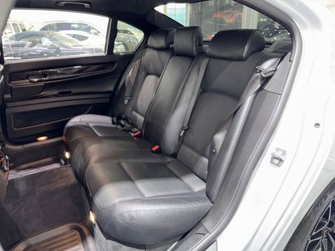 Used 2015 BMW 750Li xDrive w/ M Sport Edition AWD/4WD image 13