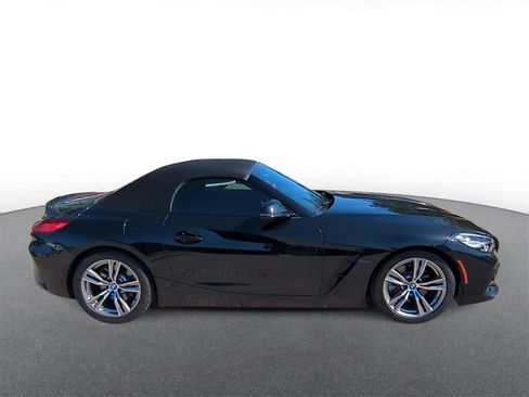 Used 2019 BMW Z4 sDrive30i w/ M Sport Package image 9