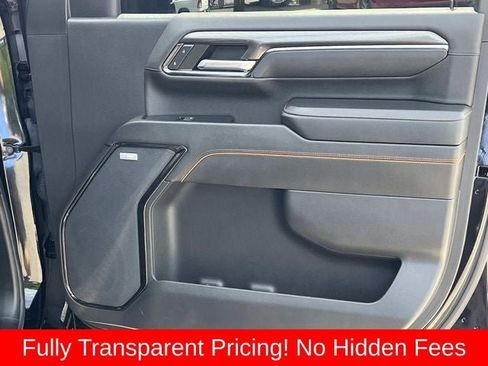Used 2024 GMC Sierra 2500 AT4 w/ AT4 Premium Plus Package AWD/4WD image 21