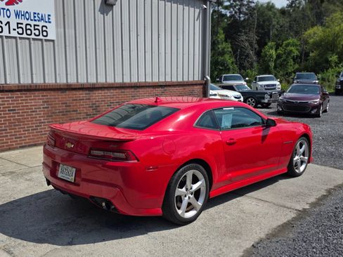Used 2015 Chevrolet Camaro SS RWD image 6