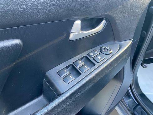 Used 2015 Kia Sportage LX AWD/4WD image 22