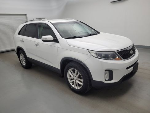 Used 2015 Kia Sorento LX FWD image 11