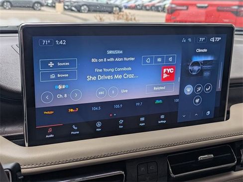 Used 2023 Lincoln Nautilus Reserve w/ Luxury Package image 18