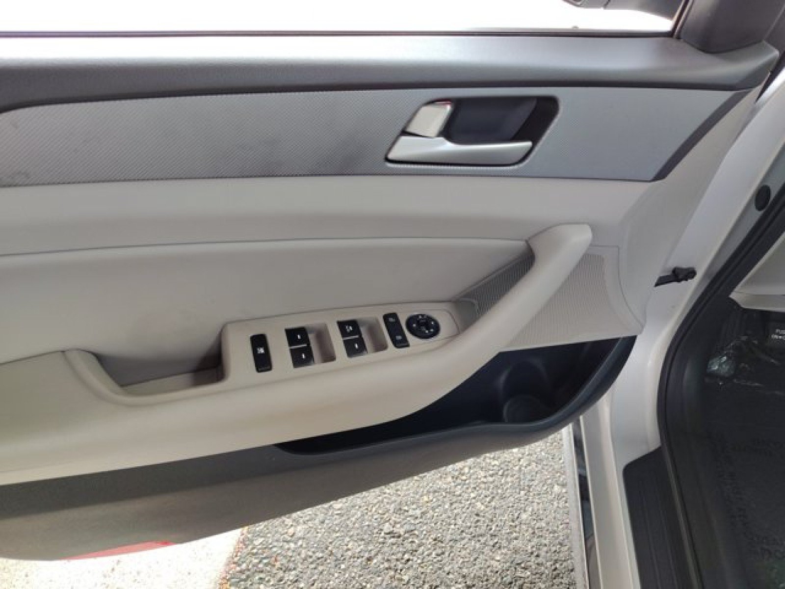 Used 2016 Hyundai Sonata SE FWD image 19