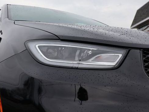 New 2026 Chrysler Pacifica Select FWD image 5