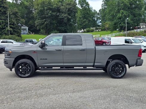 New 2026 RAM 2500 Laramie w/ Night Edition image 15