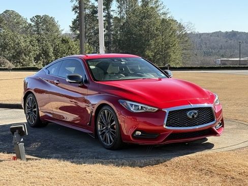 Used 2017 INFINITI Q60 Red Sport 400 image 10