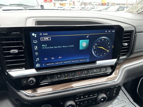 Used 2024 Chevrolet Silverado 1500 LT image 16