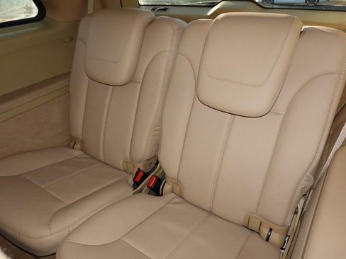 Used 2012 Mercedes-Benz GL 320 BlueTEC 4MATIC image 23