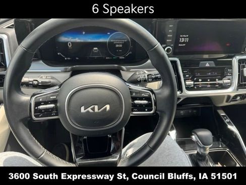 Used 2023 Kia Sorento SX FWD image 12
