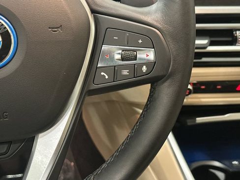 Used 2023 BMW i4 eDrive35 w/ Premium Package RWD image 28