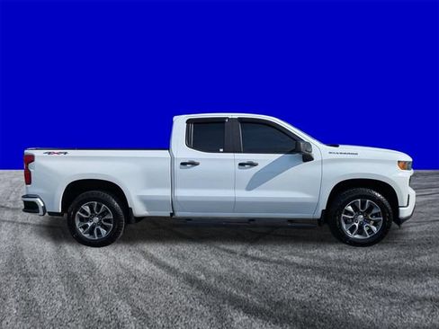 Used 2021 Chevrolet Silverado 1500 Custom AWD/4WD image 3