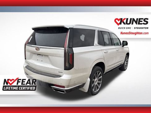 Used 2023 Cadillac Escalade Premium Luxury Platinum w/ Heavy-Duty Trailer Package AWD/4WD image 9