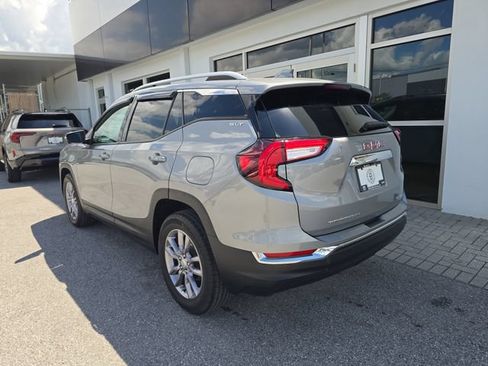Certified 2023 GMC Terrain SLT AWD/4WD image 5