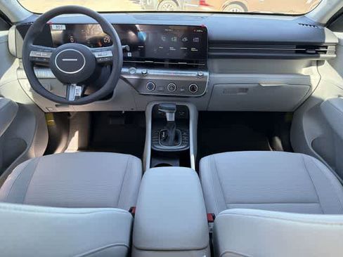 New 2026 Hyundai Kona SE image 12