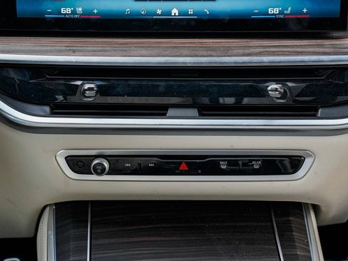 Certified 2025 BMW X5 M60i image 15