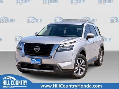 Used 2022 Nissan Pathfinder SL
