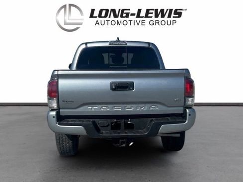 Used 2023 Toyota Tacoma TRD Off-Road w/ TRD Premium Off Road Package image 4