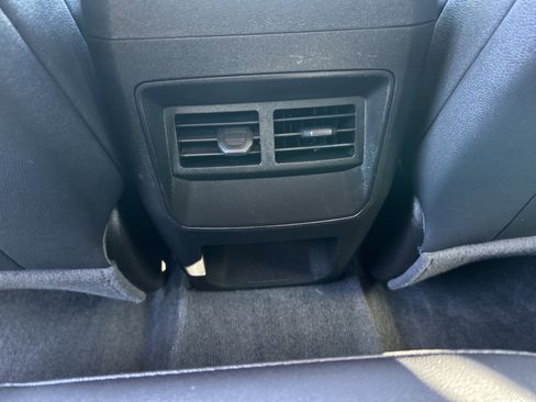 Used 2024 Chevrolet Colorado Trail Boss w/ Advanced Trailering Package image 19