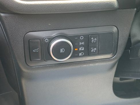 Used 2025 Ford Escape Platinum AWD/4WD image 33