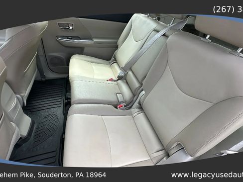 Used 2017 Toyota Prius V Four FWD image 48
