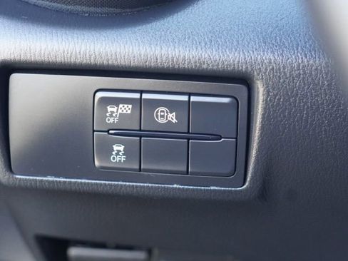 Used 2025 MAZDA MX-5 Miata Club w/ Weather Package RWD image 16