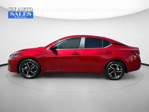 Used 2024 Nissan Sentra SV FWD image 4