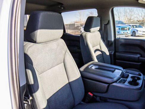 Used 2021 Chevrolet Silverado 1500 Custom Trail Boss image 16