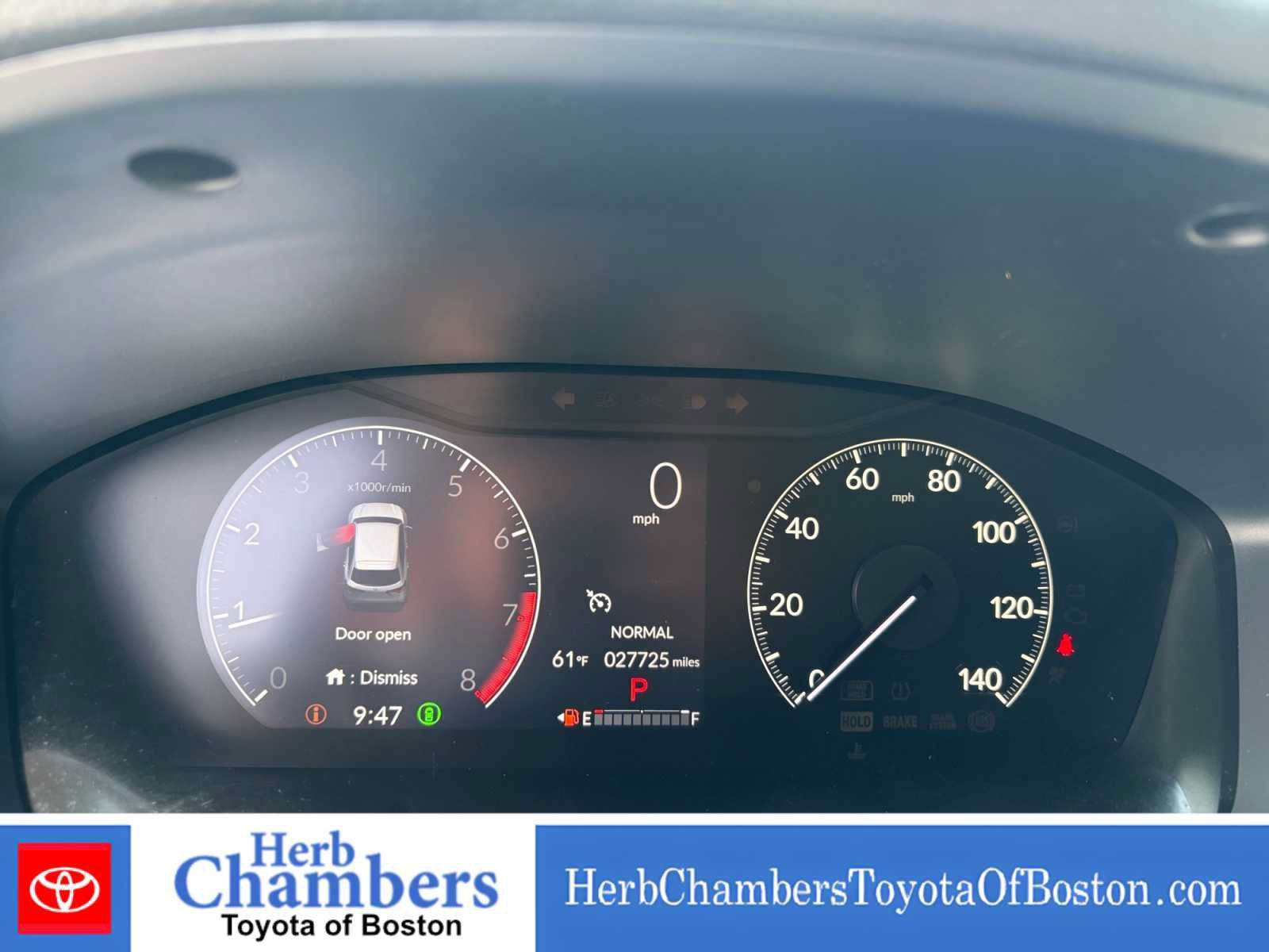 Used 2024 Honda HR-V LX image 5