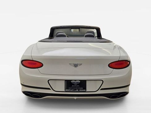 Certified 2022 Bentley Continental GT Mulliner AWD/4WD image 13