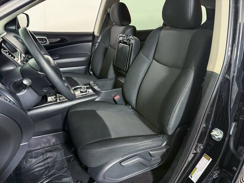 Certified 2020 Nissan Pathfinder S AWD/4WD image 16