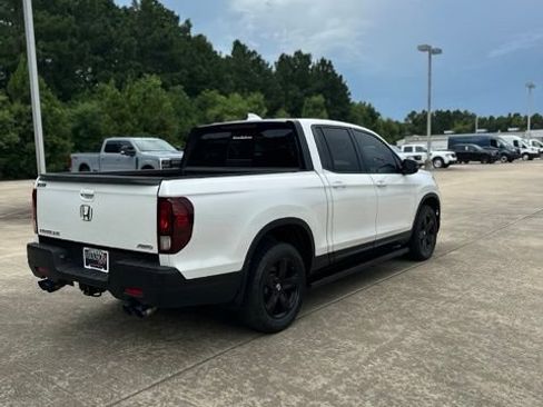 Used 2023 Honda Ridgeline Black Edition image 3