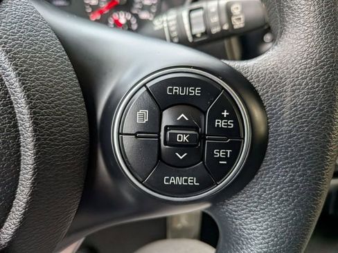 Used 2022 Kia Soul LX w/ Technology Package image 21