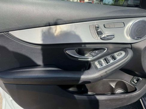 Used 2016 Mercedes-Benz C 300 4MATIC Sedan image 28