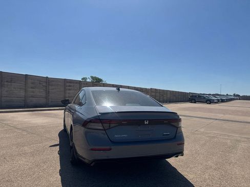 Used 2023 Honda Accord Sport image 19