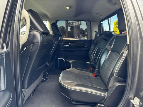 Used 2024 RAM 2500 Laramie AWD/4WD image 23