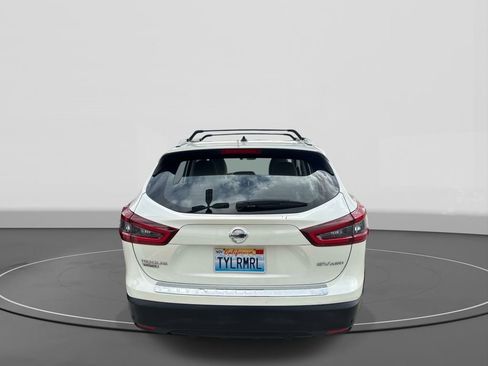 Used 2020 Nissan Rogue Sport SV w/ All-Weather Package AWD/4WD image 6