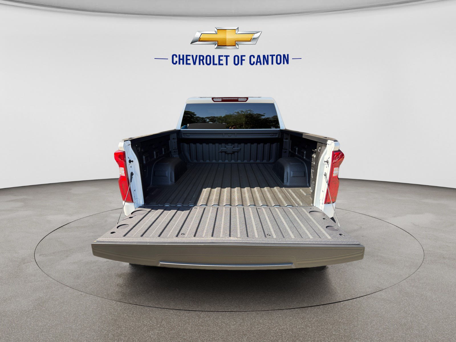 New 2026 Chevrolet Silverado 1500 RST w/ RST Select Package AWD/4WD image 17