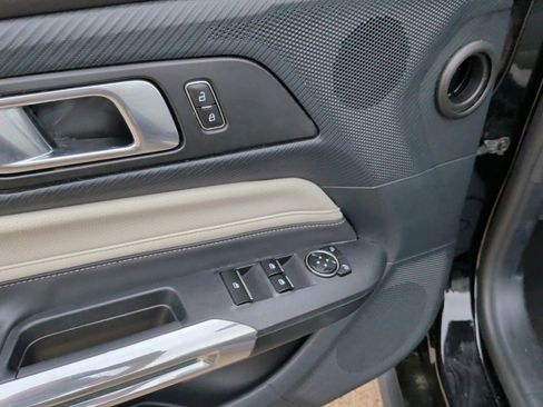 Used 2024 Ford Mustang Premium RWD image 11