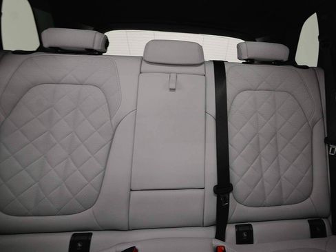 Used 2024 BMW X5 sDrive40i w/ M Sport Package RWD image 9