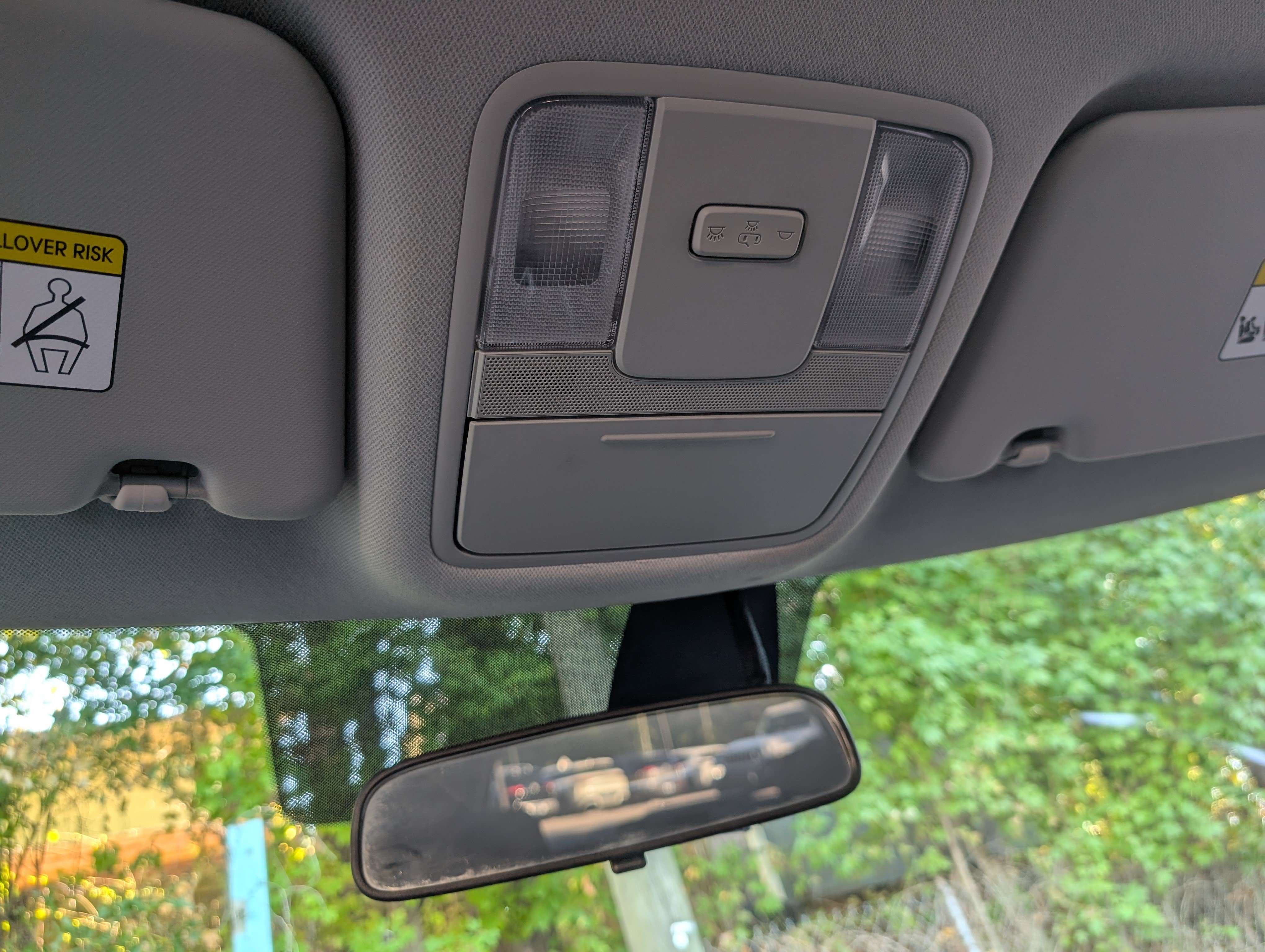 Used 2025 Kia Soul LX w/ LX Technology Package FWD image 26