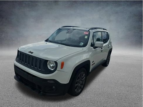 Used 2016 Jeep Renegade 75th Anniversary FWD image 3