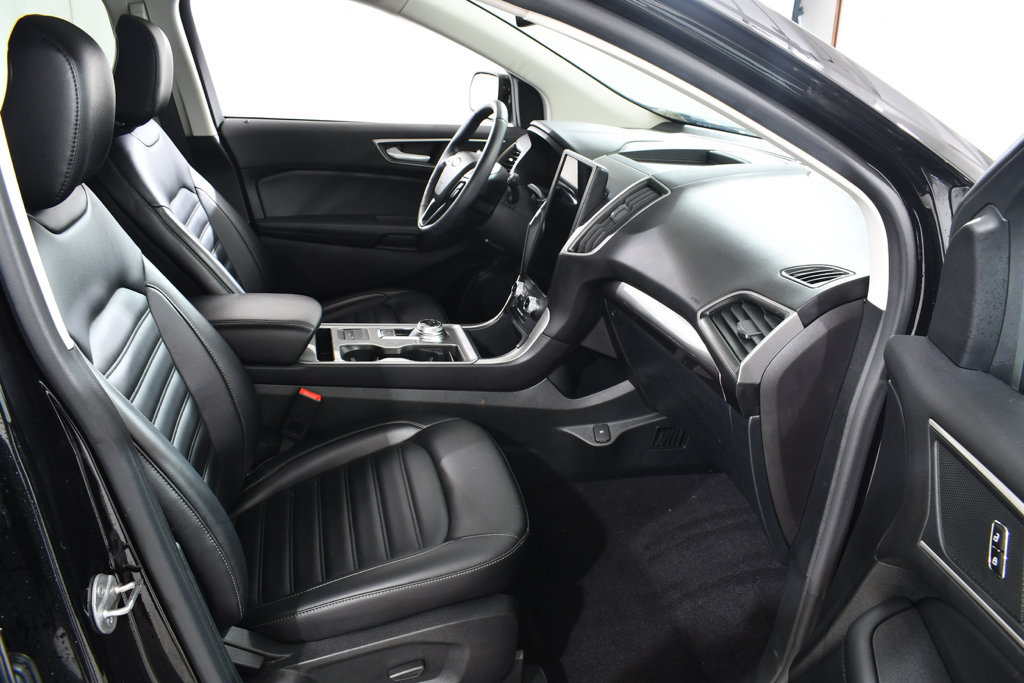 Used 2024 Ford Edge SEL w/ Convenience Package AWD/4WD image 10