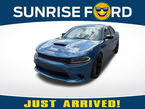 Used 2022 Dodge Charger R/T w/ Blacktop Package RWD image 1