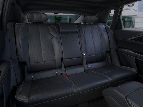 New 2025 Cadillac Lyriq Luxury RWD image 20