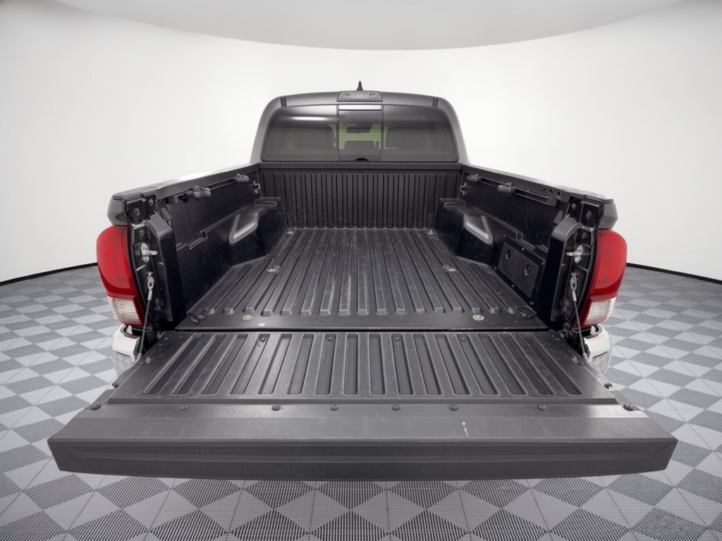 Used 2023 Toyota Tacoma SR5 RWD image 28