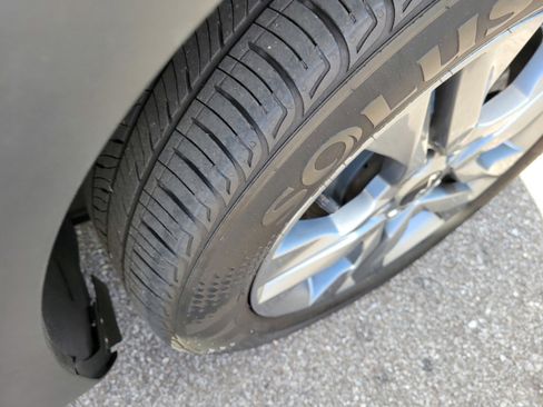 Used 2023 Kia Seltos S image 13